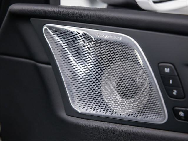 Used 2021 Volvo XC60 T8 Inscription w/ Advanced Package image 29