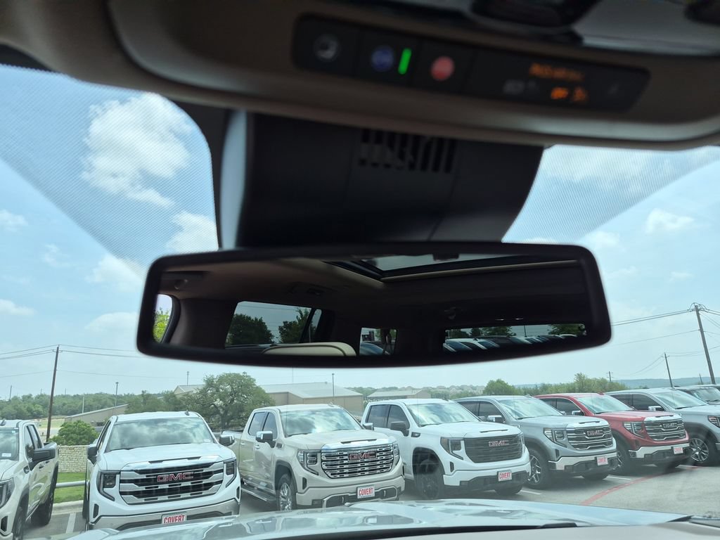 New 2026 GMC Yukon XL Denali w/ Sun & Power Step Package AWD/4WD image 30