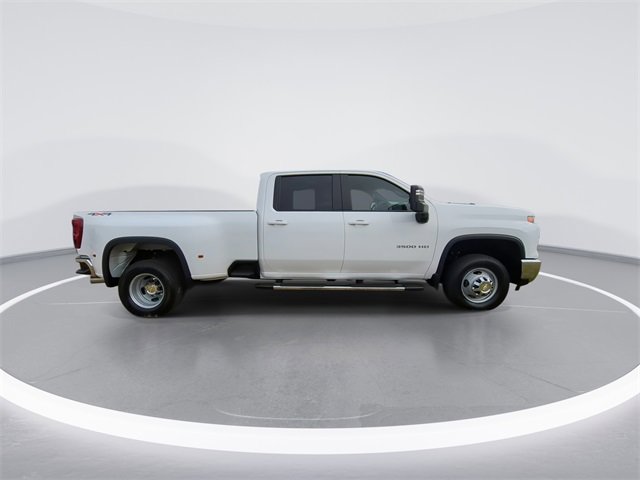 Used 2025 Chevrolet Silverado 3500 LT w/ All Star Edition image 9