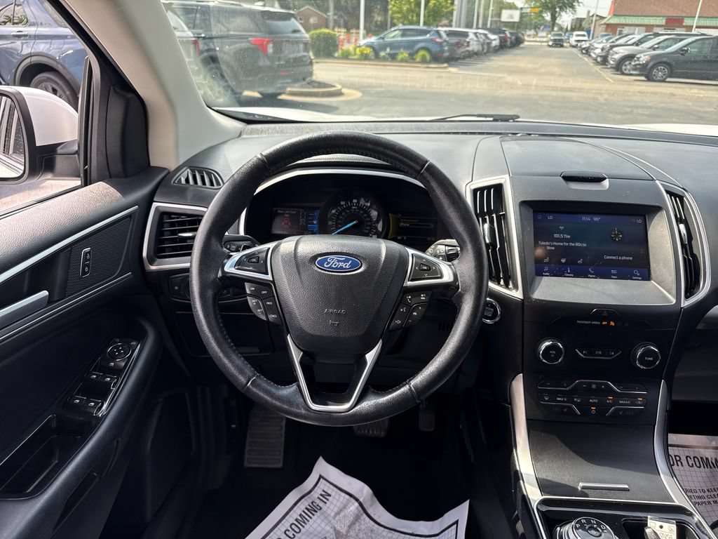 Used 2019 Ford Edge SEL w/ Equipment Group 201A AWD/4WD image 27
