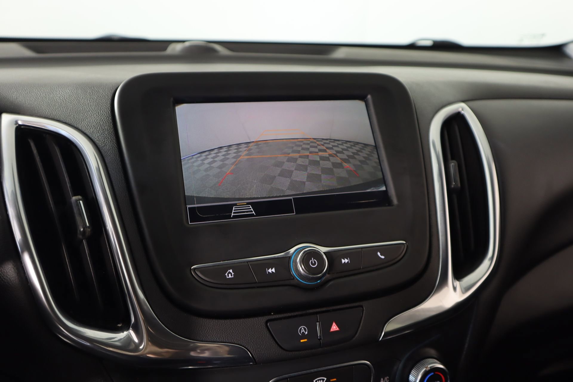 Used 2022 Chevrolet Equinox LT image 6