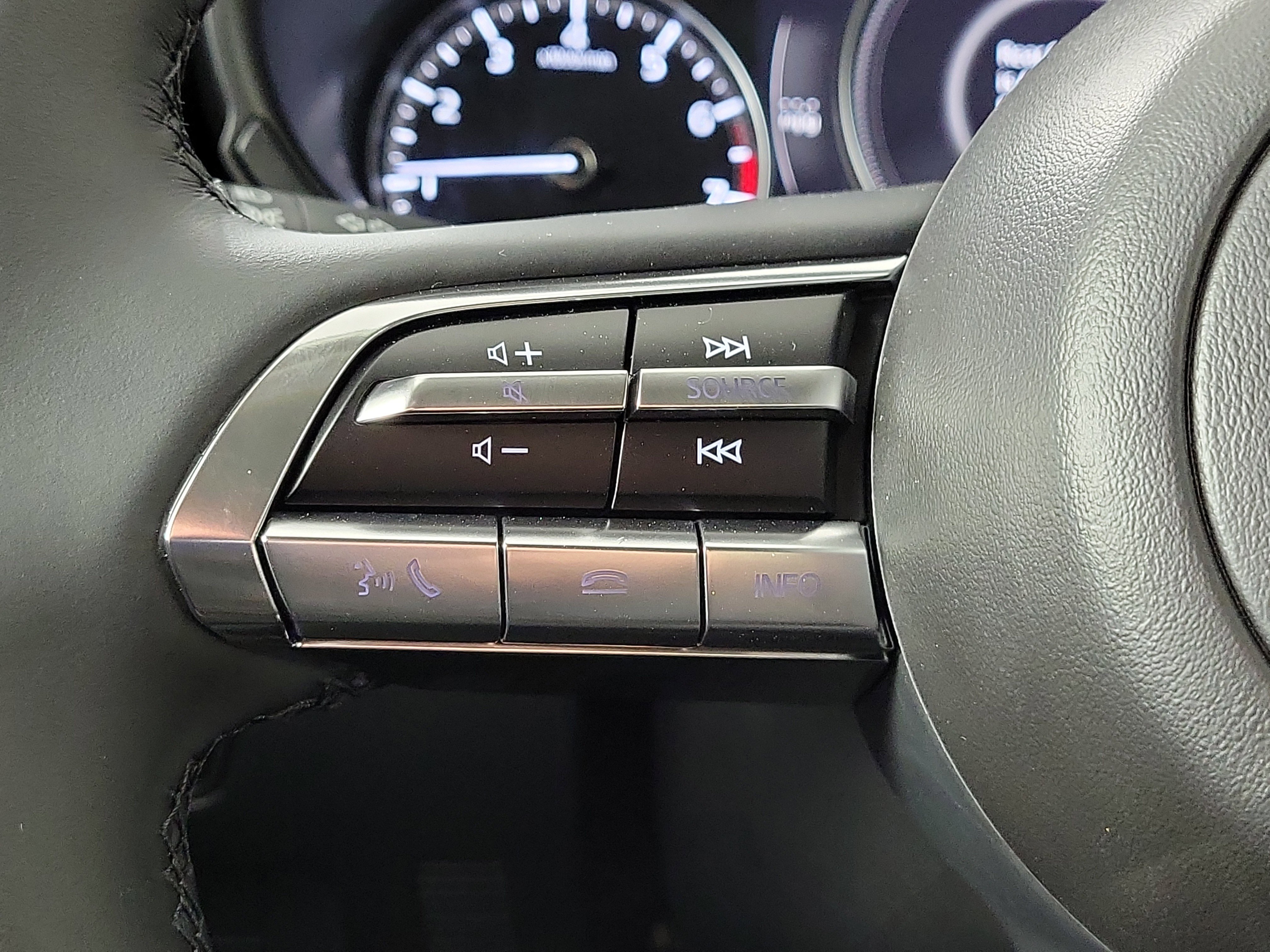 New 2025 MAZDA CX-50 AWD 2.5 S w/ Preferred Package image 15