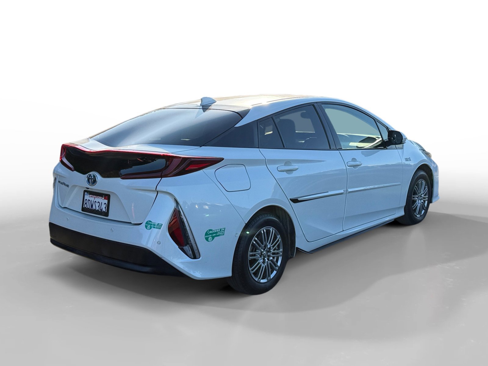 Used 2017 Toyota Prius Prime Advanced image 5