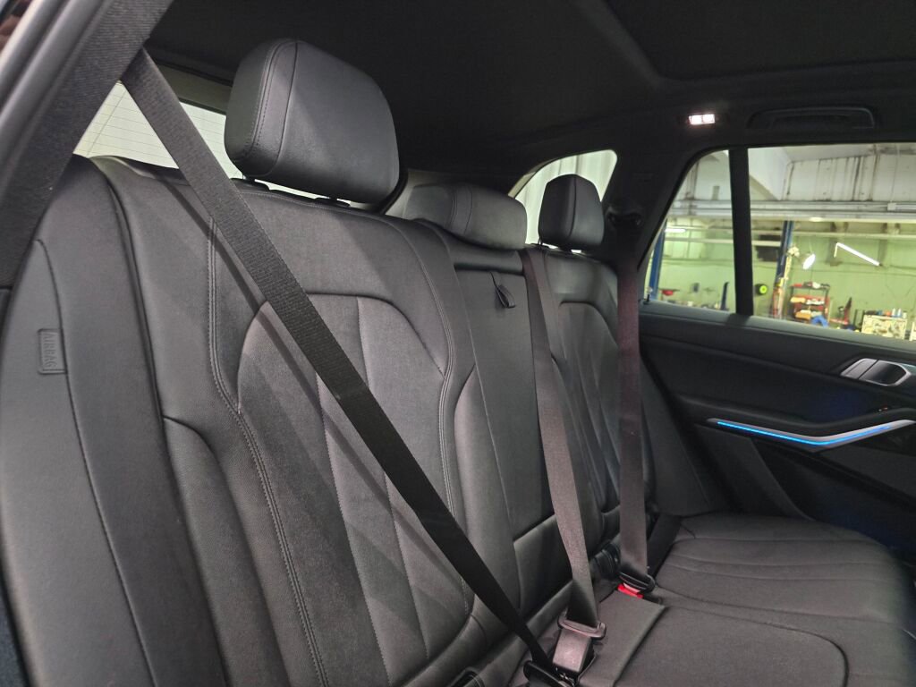 Used 2021 BMW X5 xDrive45e w/ Premium Package image 14