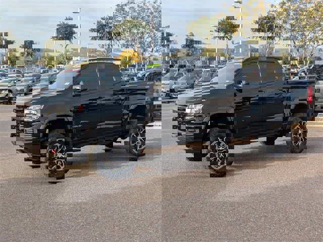 Used 2022 Chevrolet Colorado ZR2 image 2
