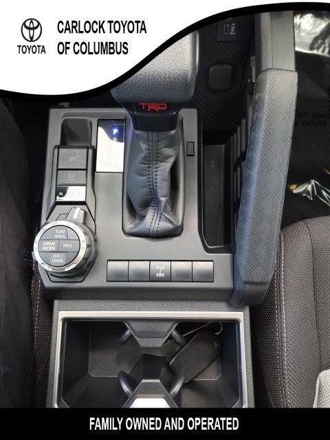 Used 2025 Toyota 4Runner TRD Off-Road AWD/4WD image 25