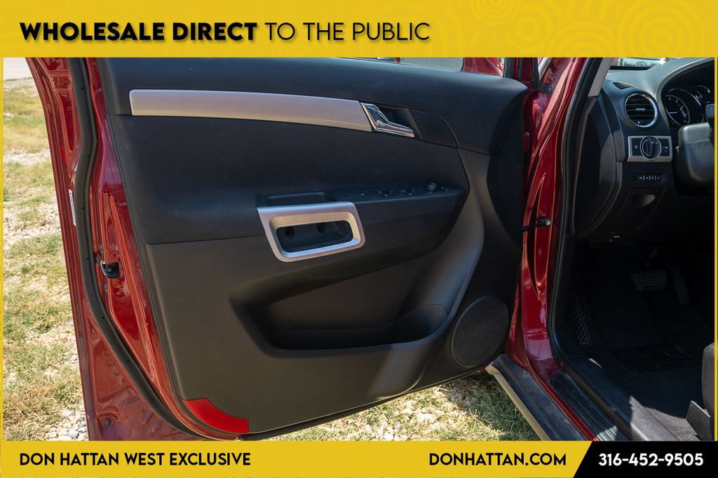 Used 2012 Chevrolet Captiva Sport LS FWD image 12