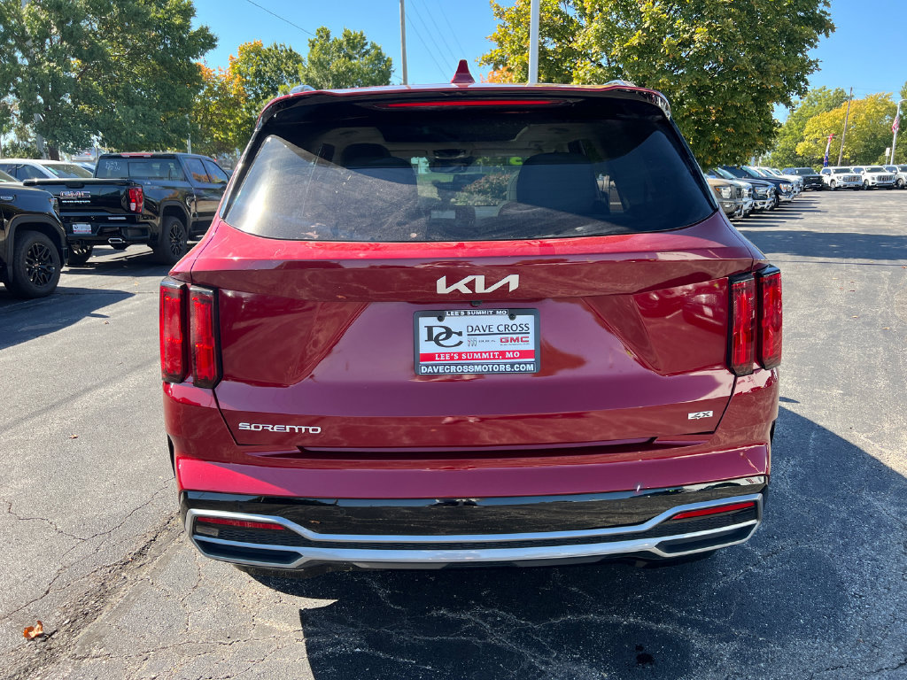 Used 2023 Kia Sorento SX AWD/4WD image 9