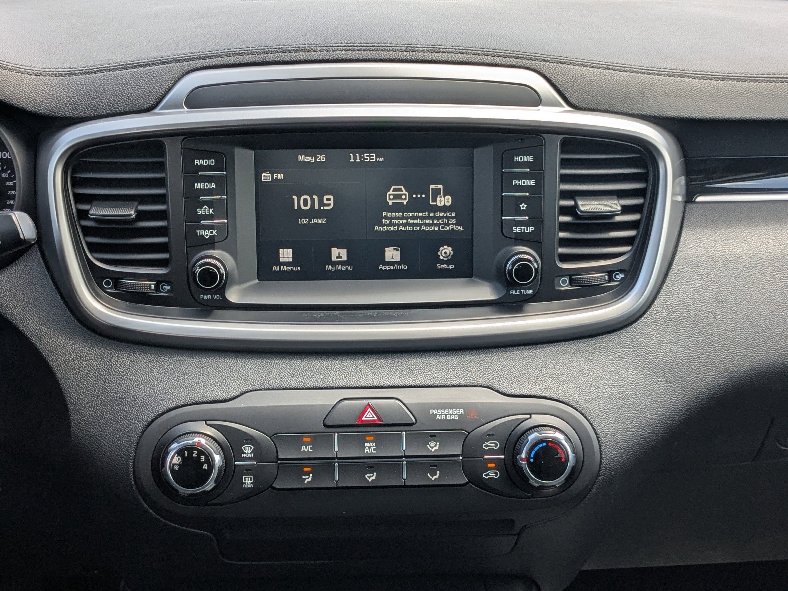 Used 2020 Kia Sorento LX FWD image 18