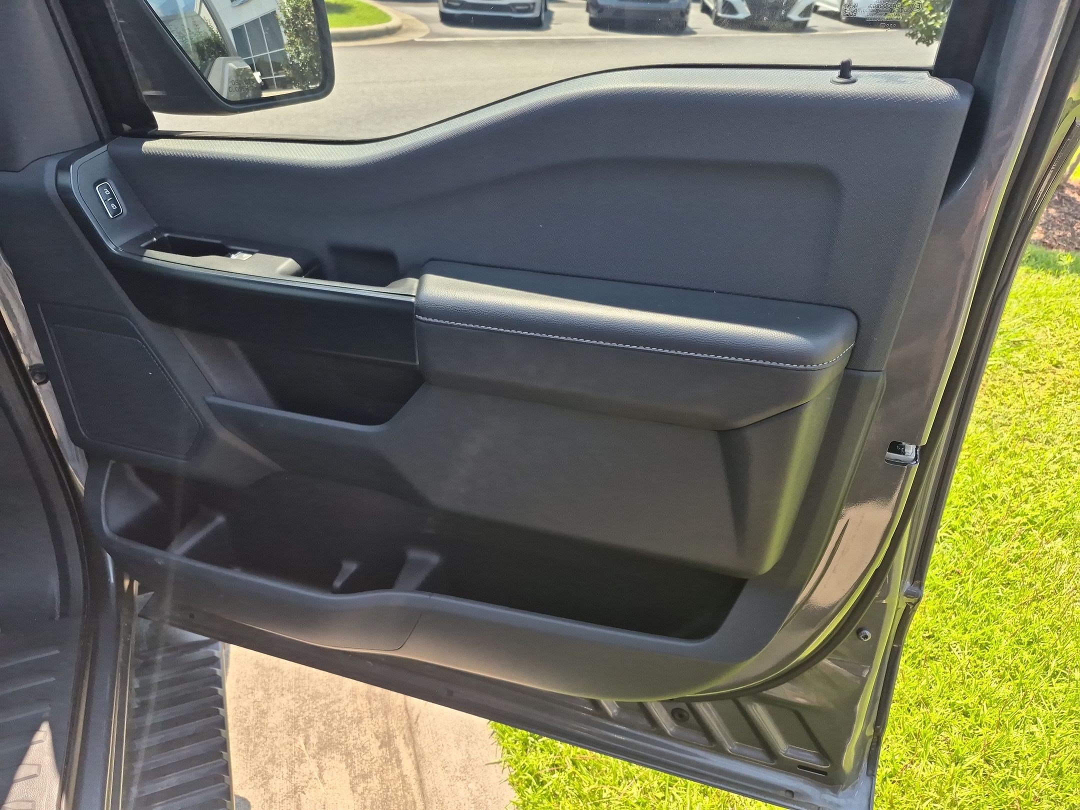 Used 2023 Ford F150 XL w/ STX Appearance Package RWD image 22