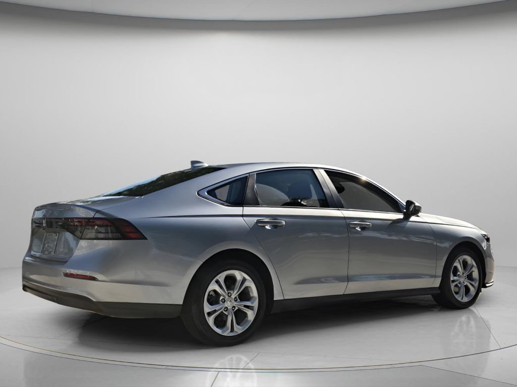 Certified 2025 Honda Accord LX image 6