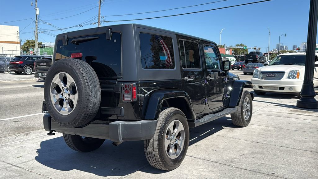 Used 2018 Jeep Wrangler Unlimited Sahara image 14