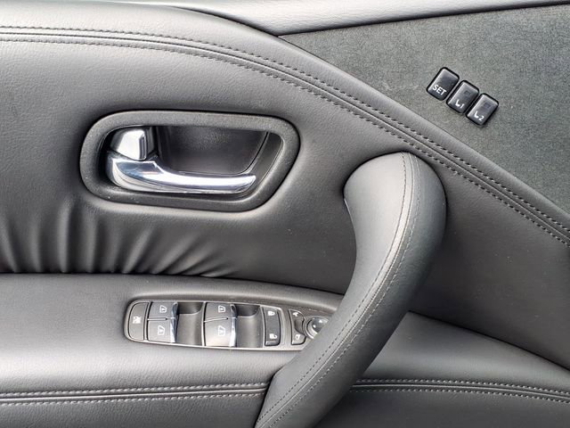 Used 2022 Nissan Armada SL w/ Midnight Edition Package RWD image 34