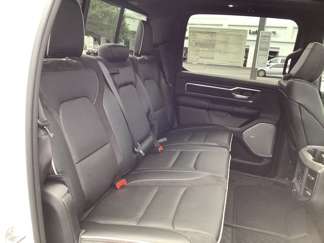 New 2026 RAM 1500 Laramie AWD/4WD image 37