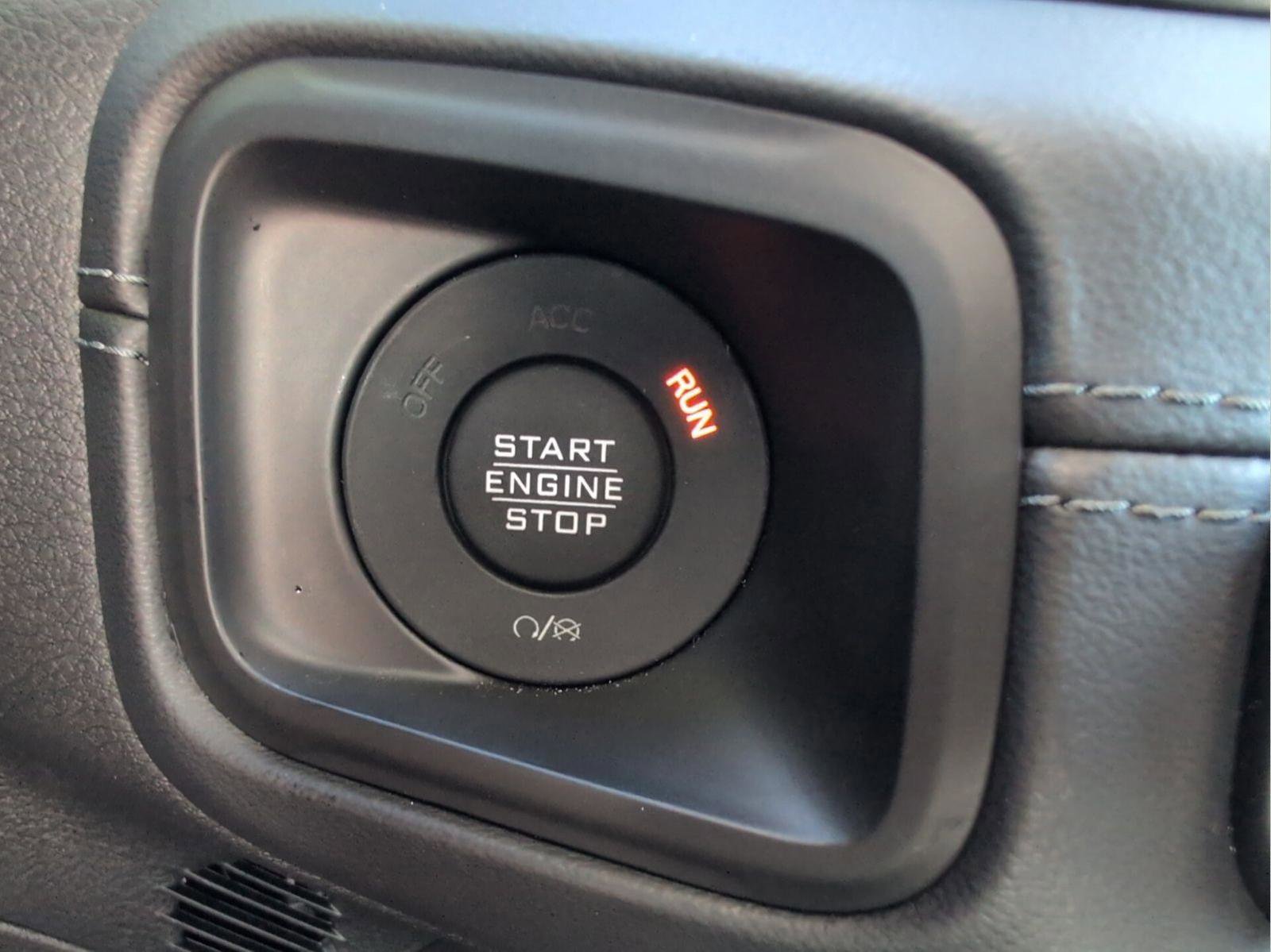 Used 2024 Jeep Wrangler Sahara w/ Safety Group image 23