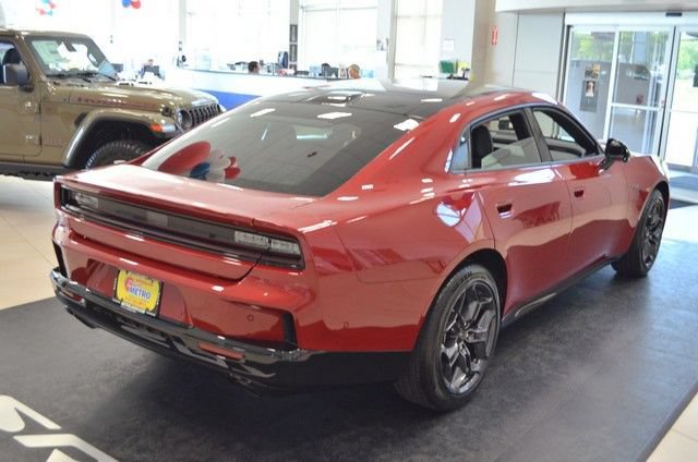 New 2026 Dodge Charger R/T AWD/4WD image 8