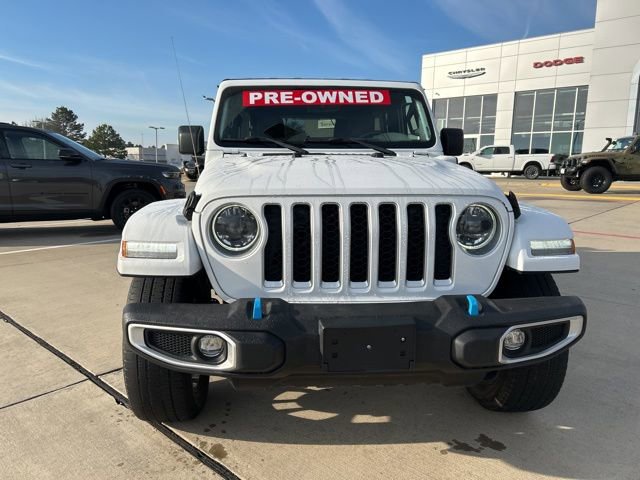 Used 2023 Jeep Wrangler Unlimited Sahara image 2