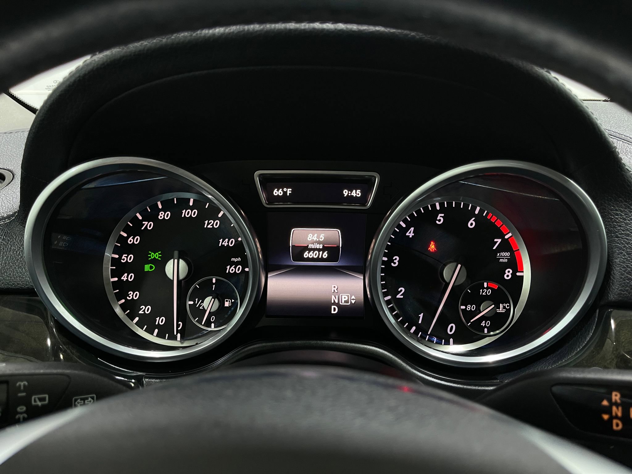 Used 2016 Mercedes-Benz GL 450 4MATIC w/ Premium I Package image 25