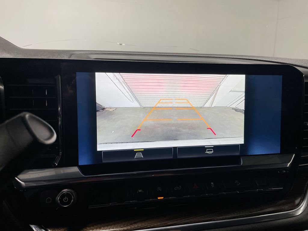 Used 2023 Chevrolet Silverado 1500 LT image 14