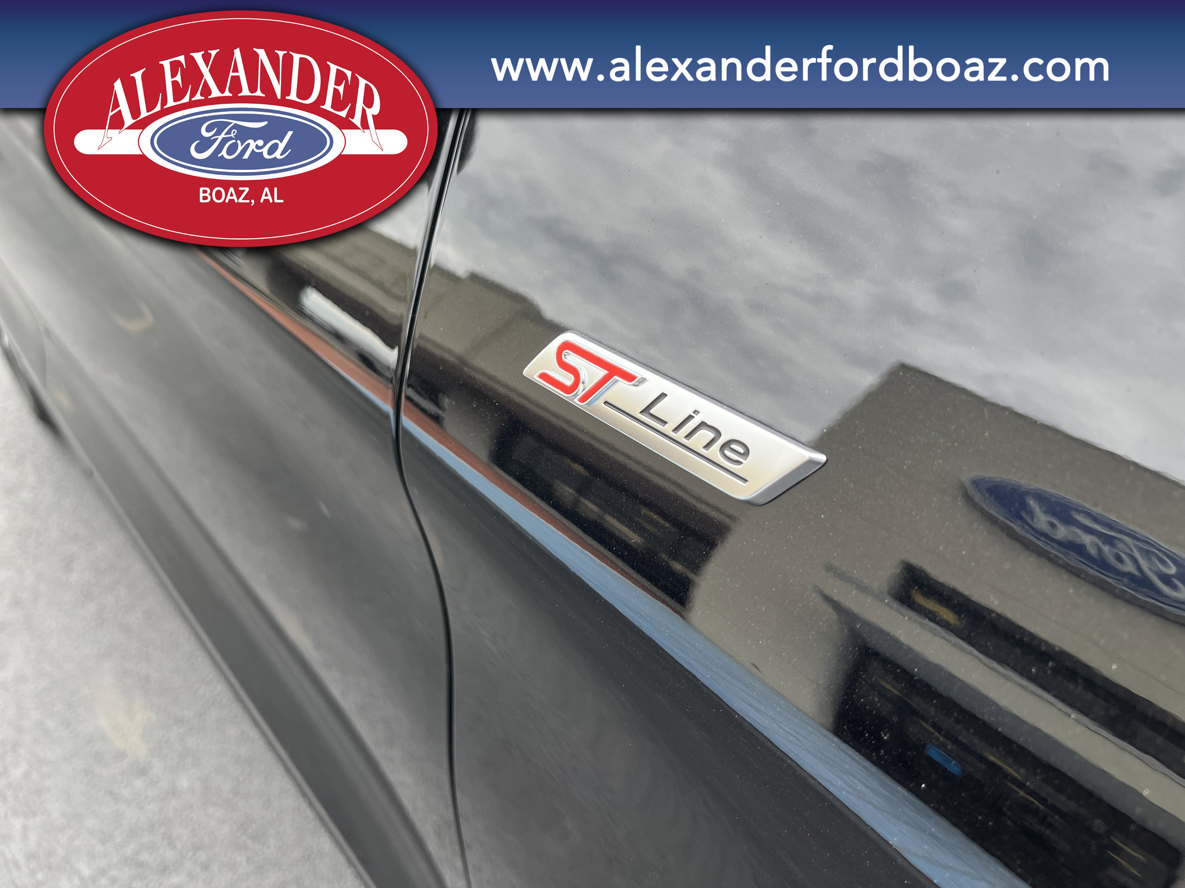 New 2026 Ford Explorer ST-Line image 7