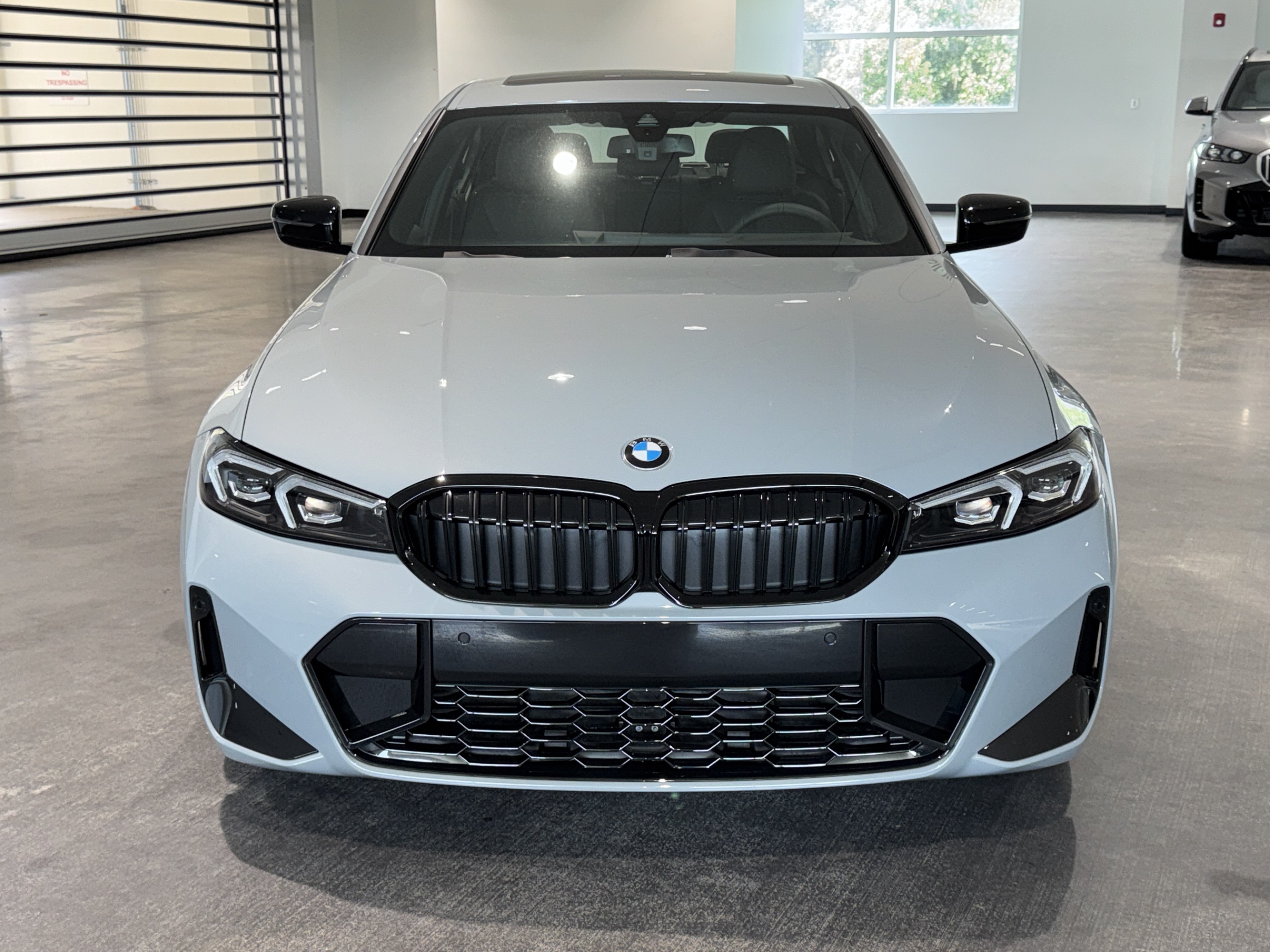 New 2026 BMW 330i Sedan w/ M Sport Package RWD image 2