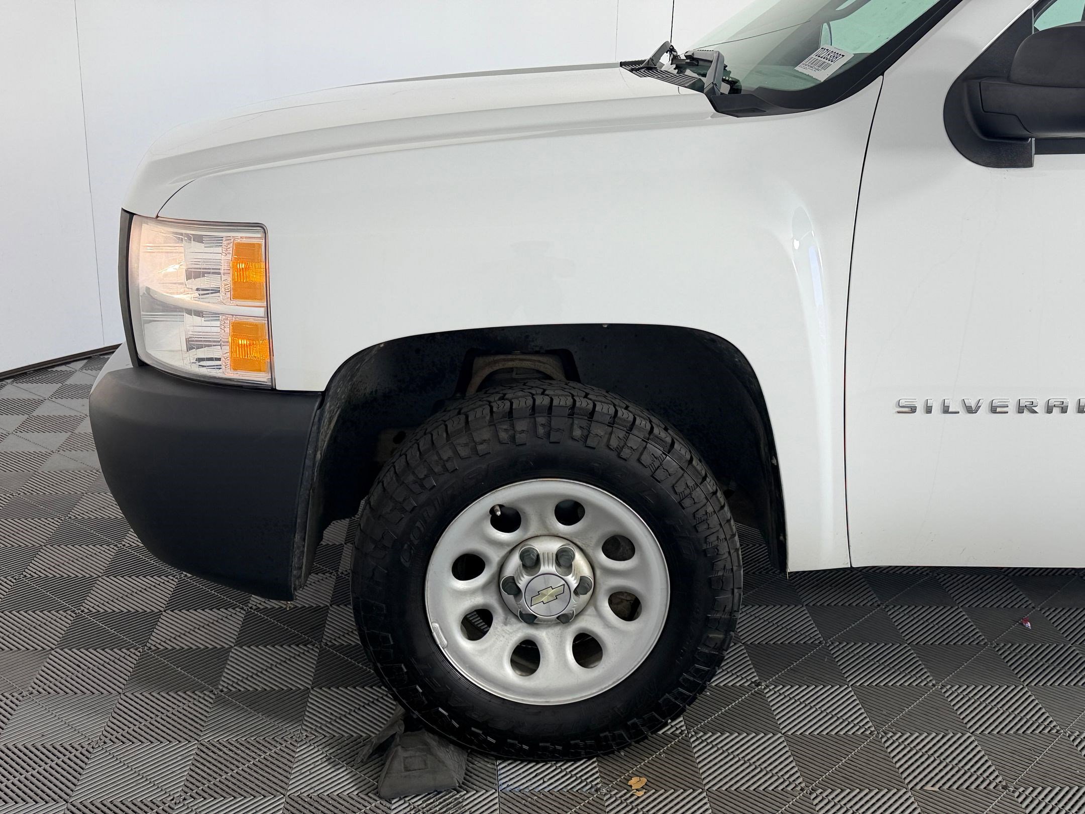 Used 2013 Chevrolet Silverado 1500 W/T image 11