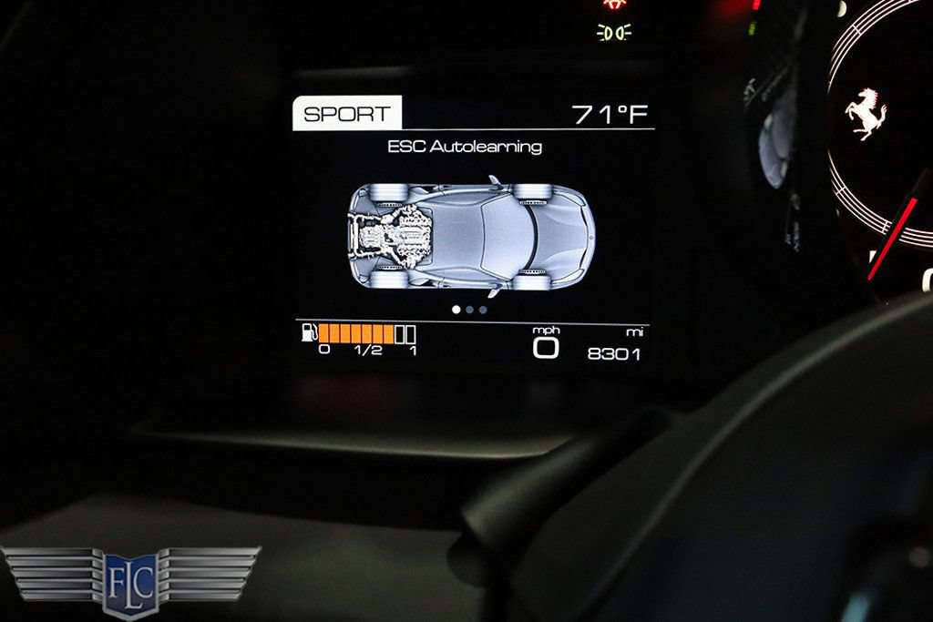 Used 2018 Ferrari 488 GTB RWD image 30