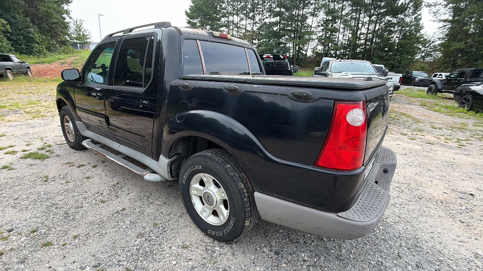 Used 2001 Ford Explorer Sport Trac 4x4 image 10