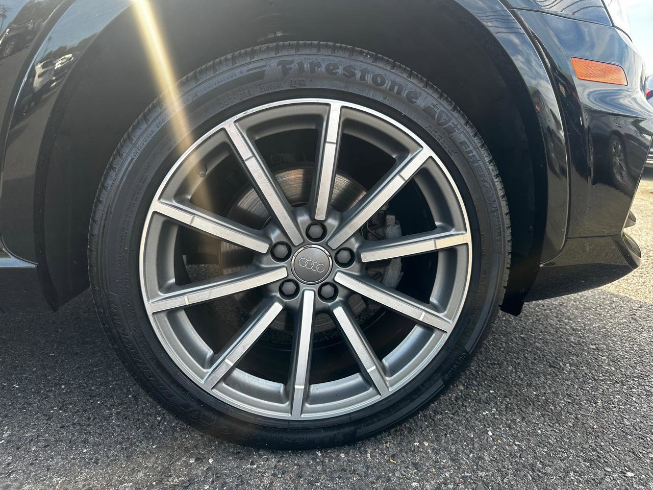 Used 2018 Audi Q3 2.0T Premium Plus w/ Premium Plus Package AWD/4WD image 27