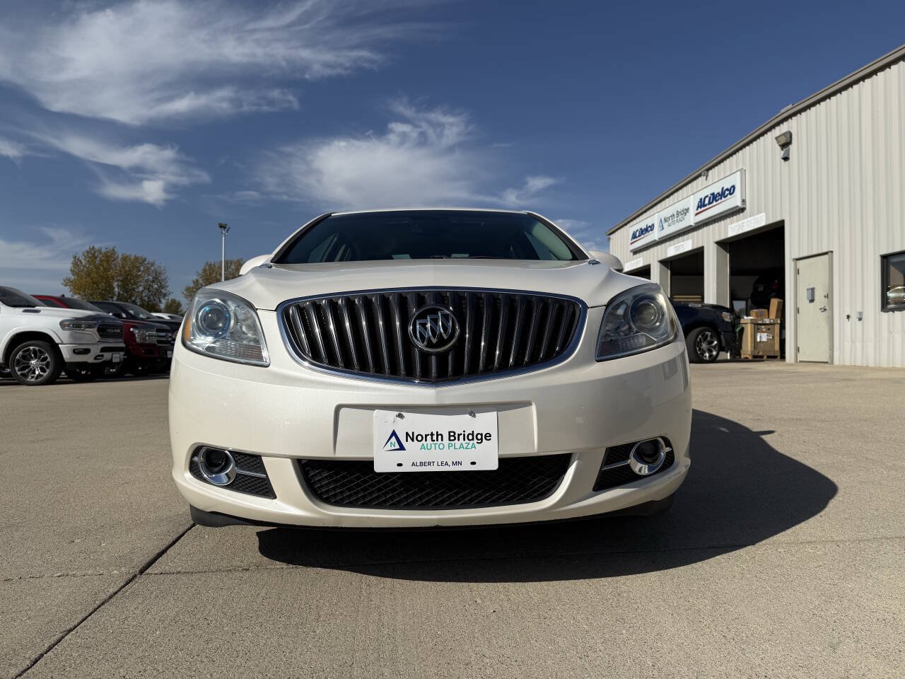 Used 2012 Buick Verano Leather FWD image 26