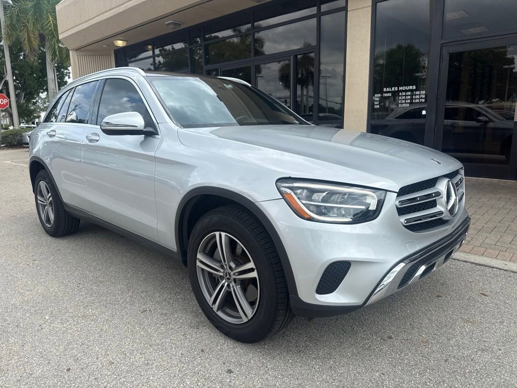 Used 2020 Mercedes-Benz GLC 300 4MATIC video 1