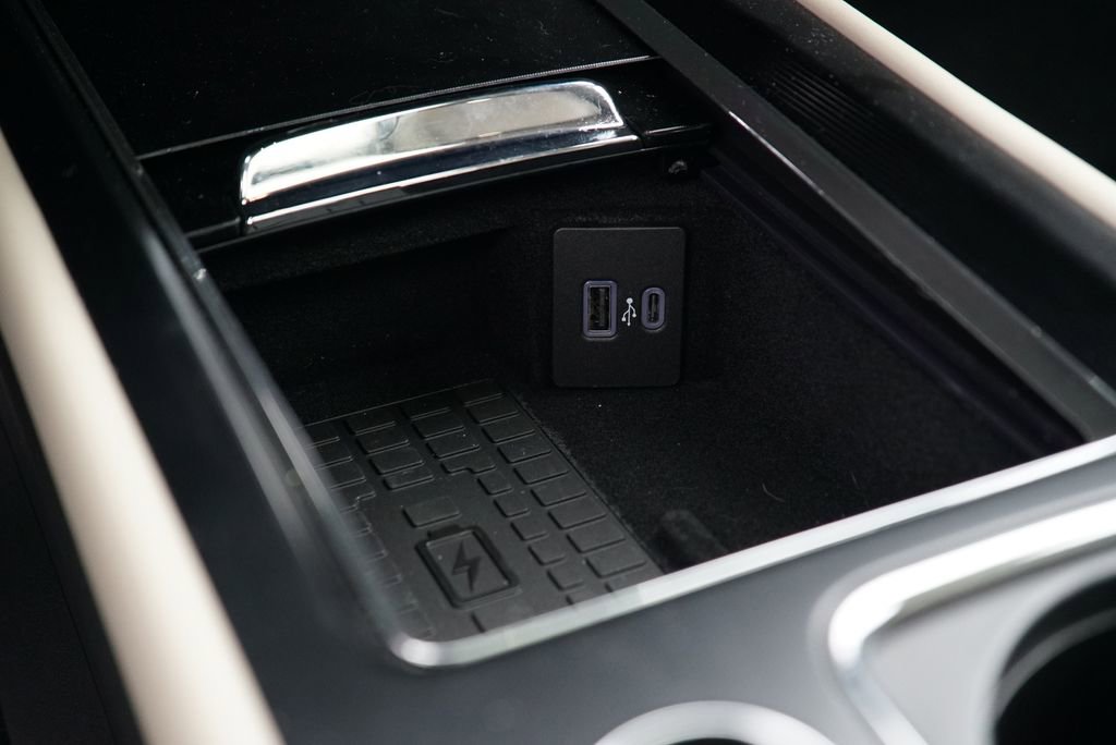 New 2026 Lincoln Corsair Grand Touring AWD/4WD image 13
