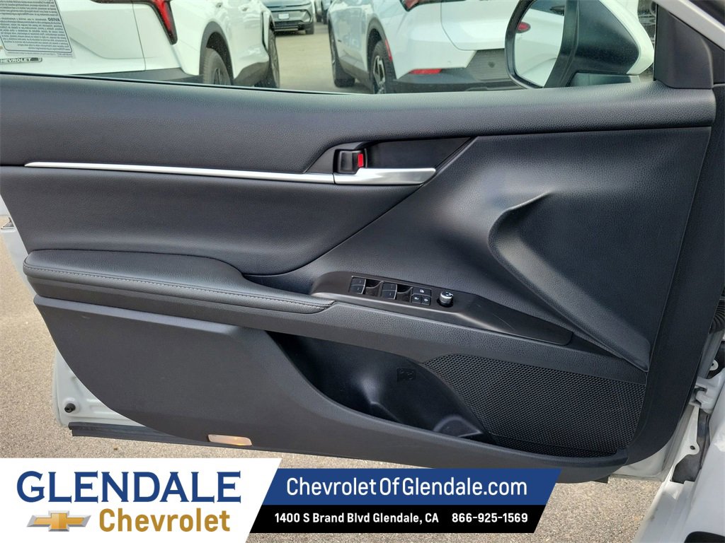 Used 2023 Toyota Camry XSE image 37