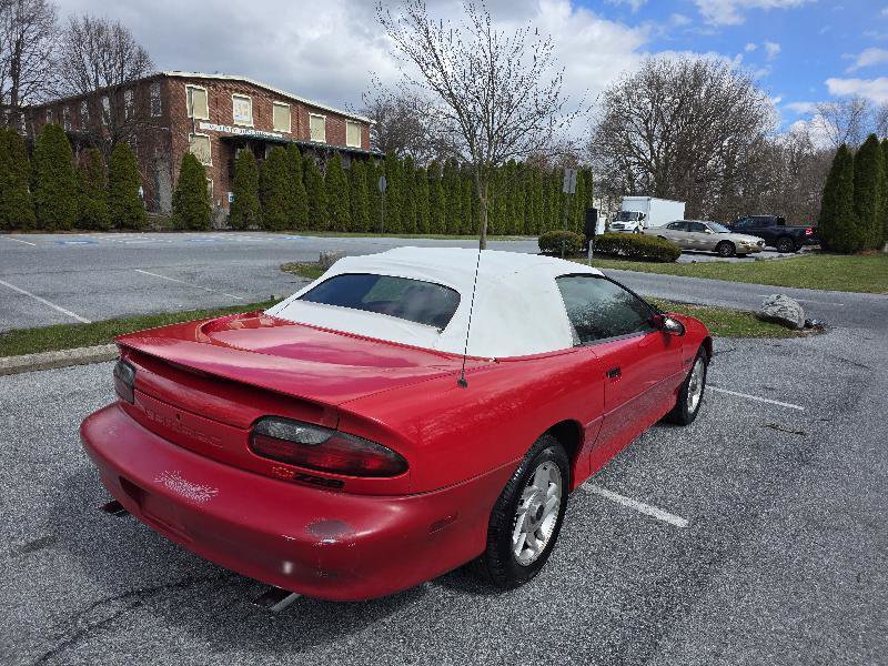 Used 1996 Chevrolet Camaro Z28 image 17