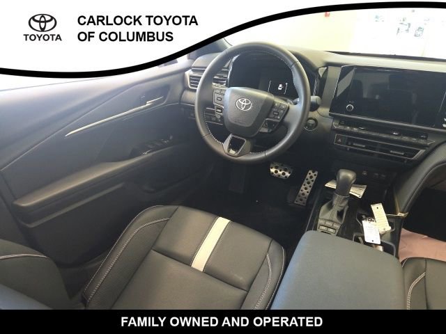 Used 2026 Toyota Camry SE image 17