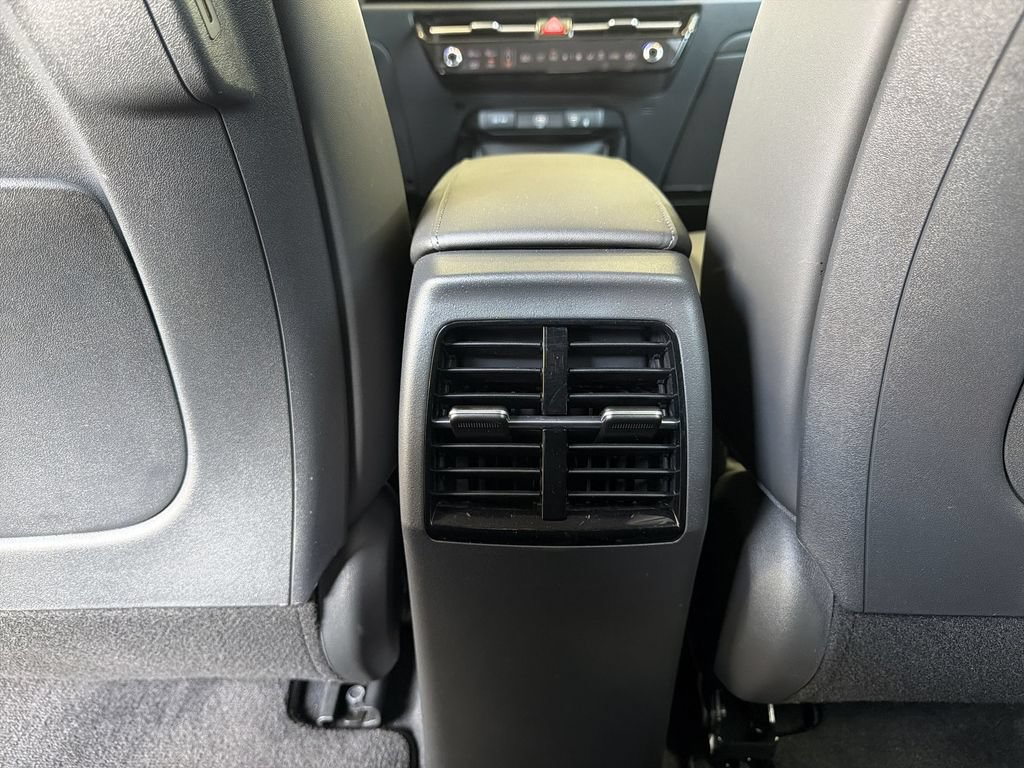 Used 2024 Kia Niro Wind w/ Wind Preserve Package FWD image 22