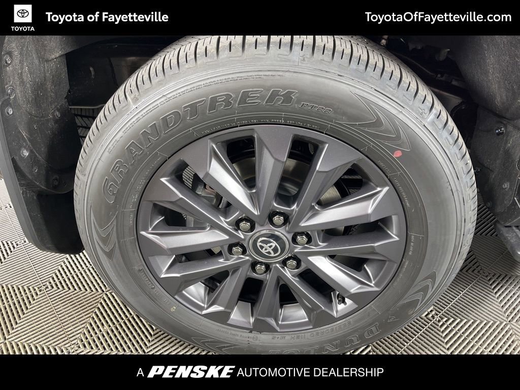 Used 2026 Toyota Land Cruiser Base image 15