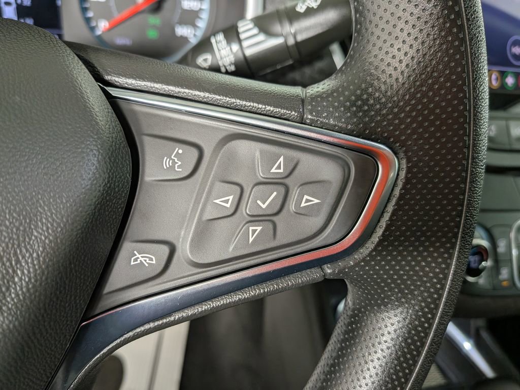 Used 2024 Chevrolet Malibu LT image 21