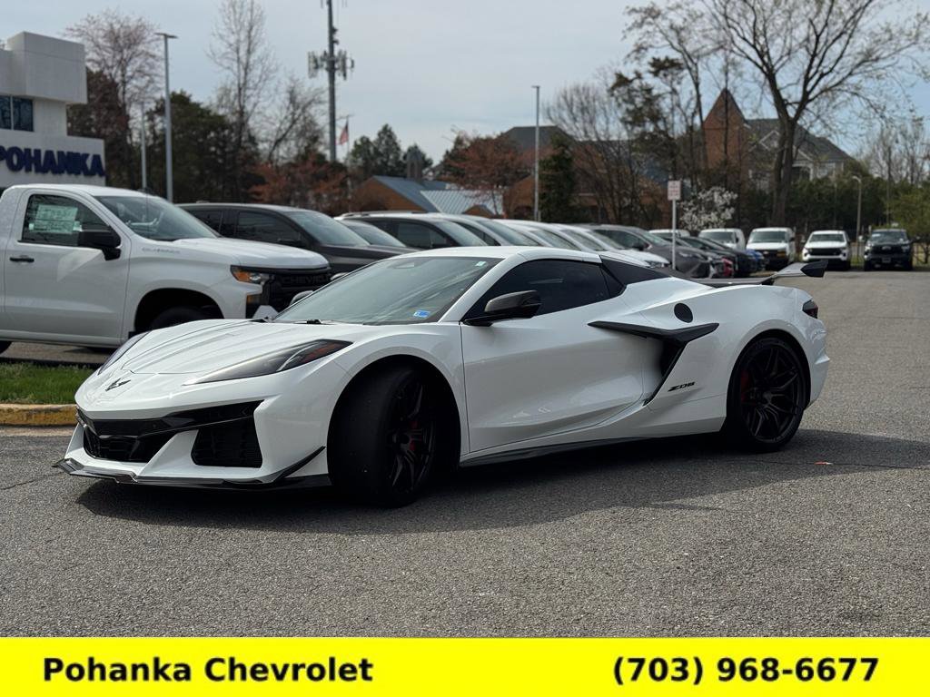 Certified 2024 Chevrolet Corvette Z06 w/ Z07 Performance Package RWD image 6