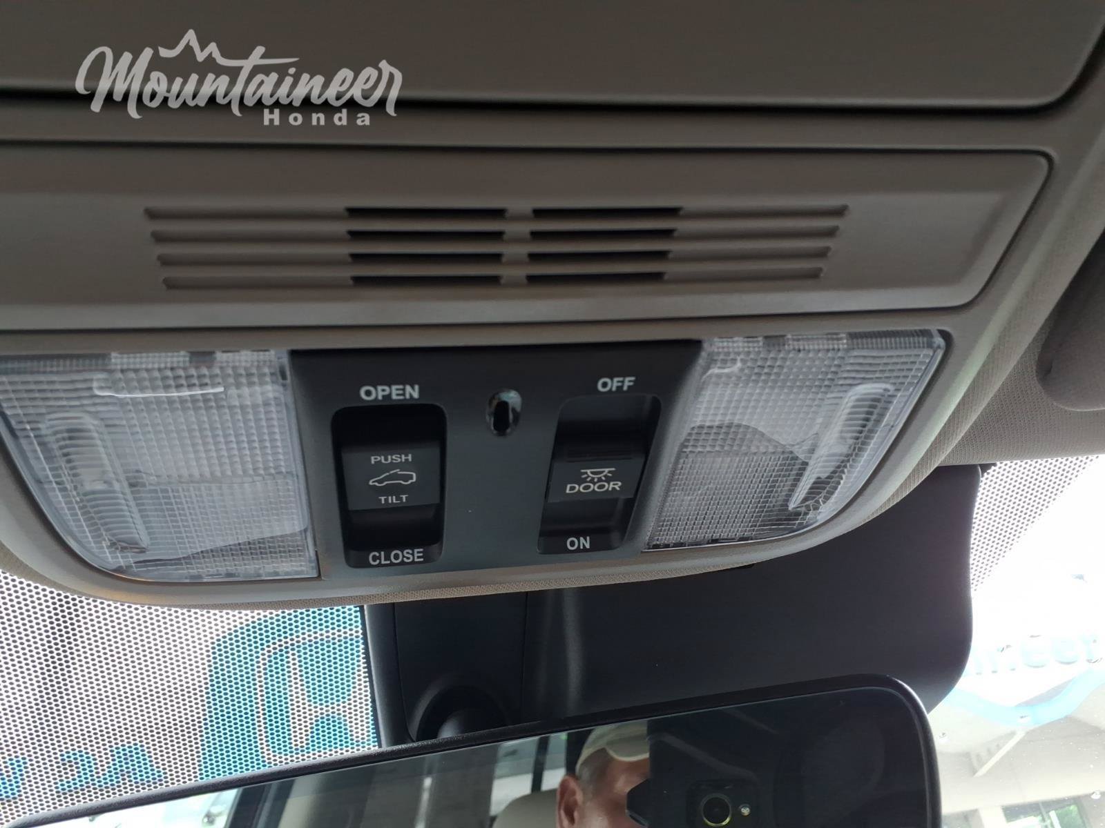 Used 2022 Honda Pilot Special Edition image 45