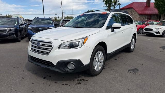 Used 2017 Subaru Outback 2.5i Premium AWD/4WD image 6