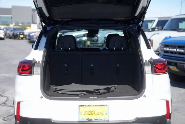 Used 2024 Chevrolet TrailBlazer RS w/ Driver Confidence Package image 30