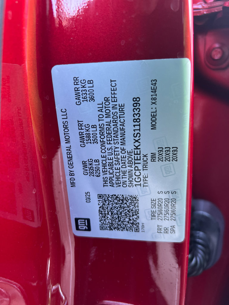 Certified 2025 GMC Canyon AT4 AWD/4WD image 32