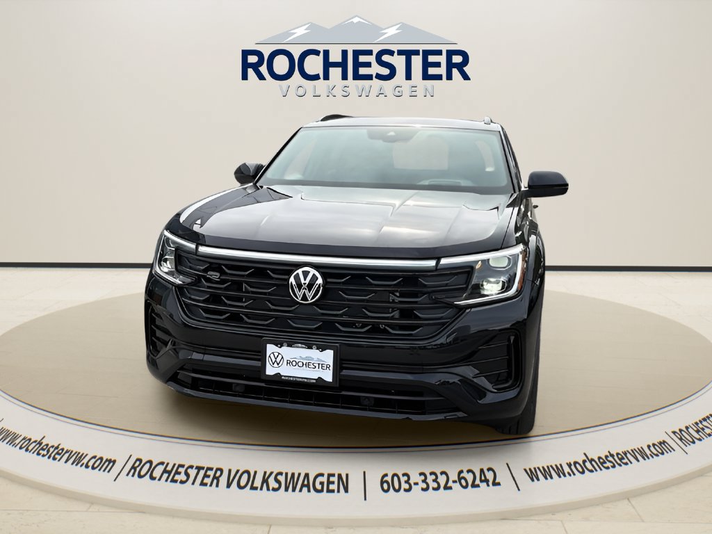 New 2026 Volkswagen Atlas Cross Sport SEL R-Line AWD/4WD image 1