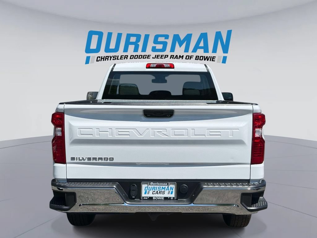 Used 2025 Chevrolet Silverado 1500 W/T RWD image 3