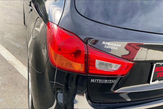 Used 2013 Mitsubishi Outlander Sport SE AWD/4WD image 30