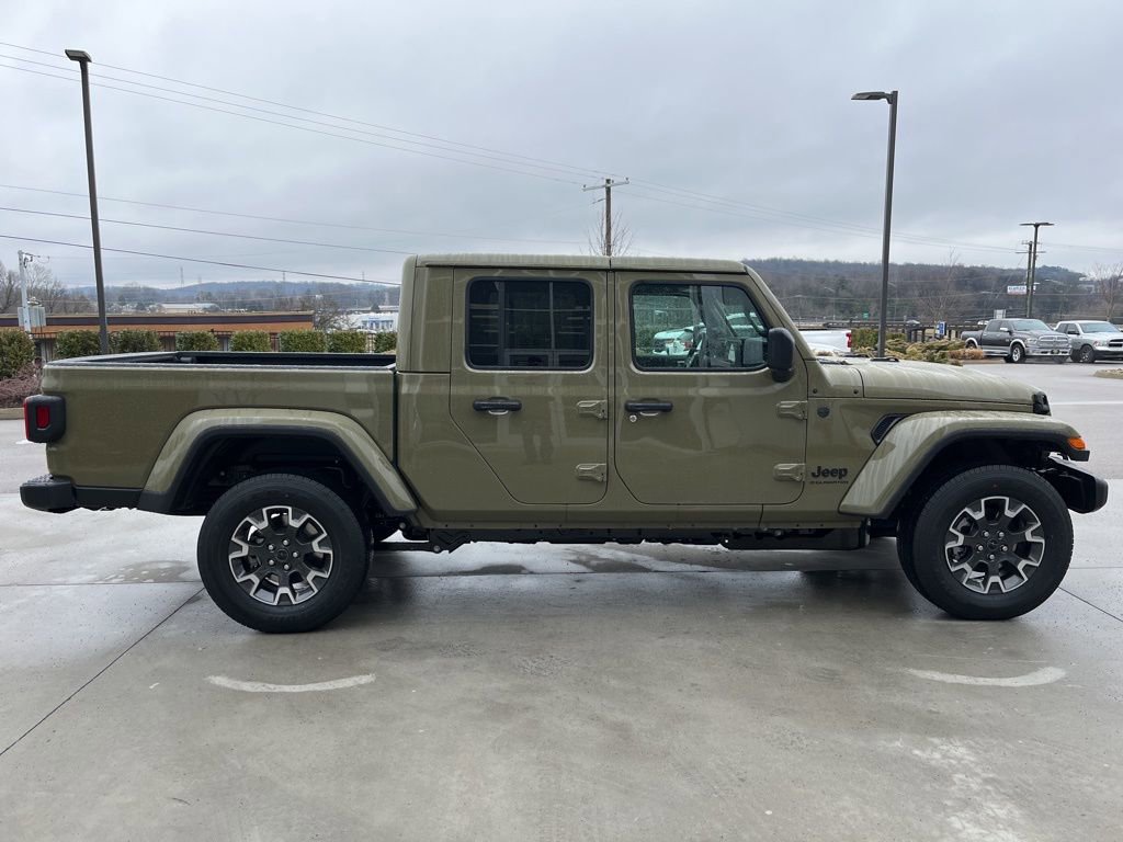 New 2026 Jeep Gladiator Sport image 21