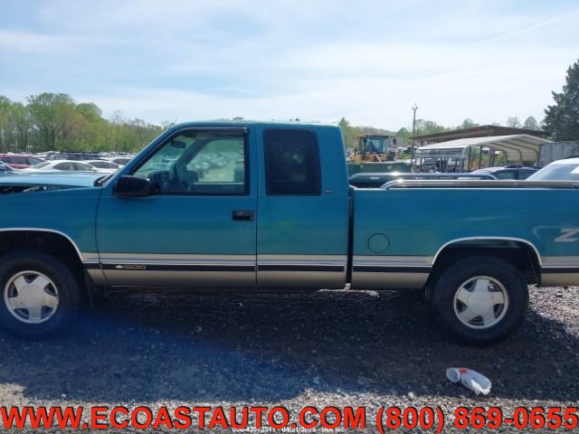 Used 1998 Chevrolet Silverado 1500 4x4 Extended Cab w/ Preferred Equipment Group 2 image 8