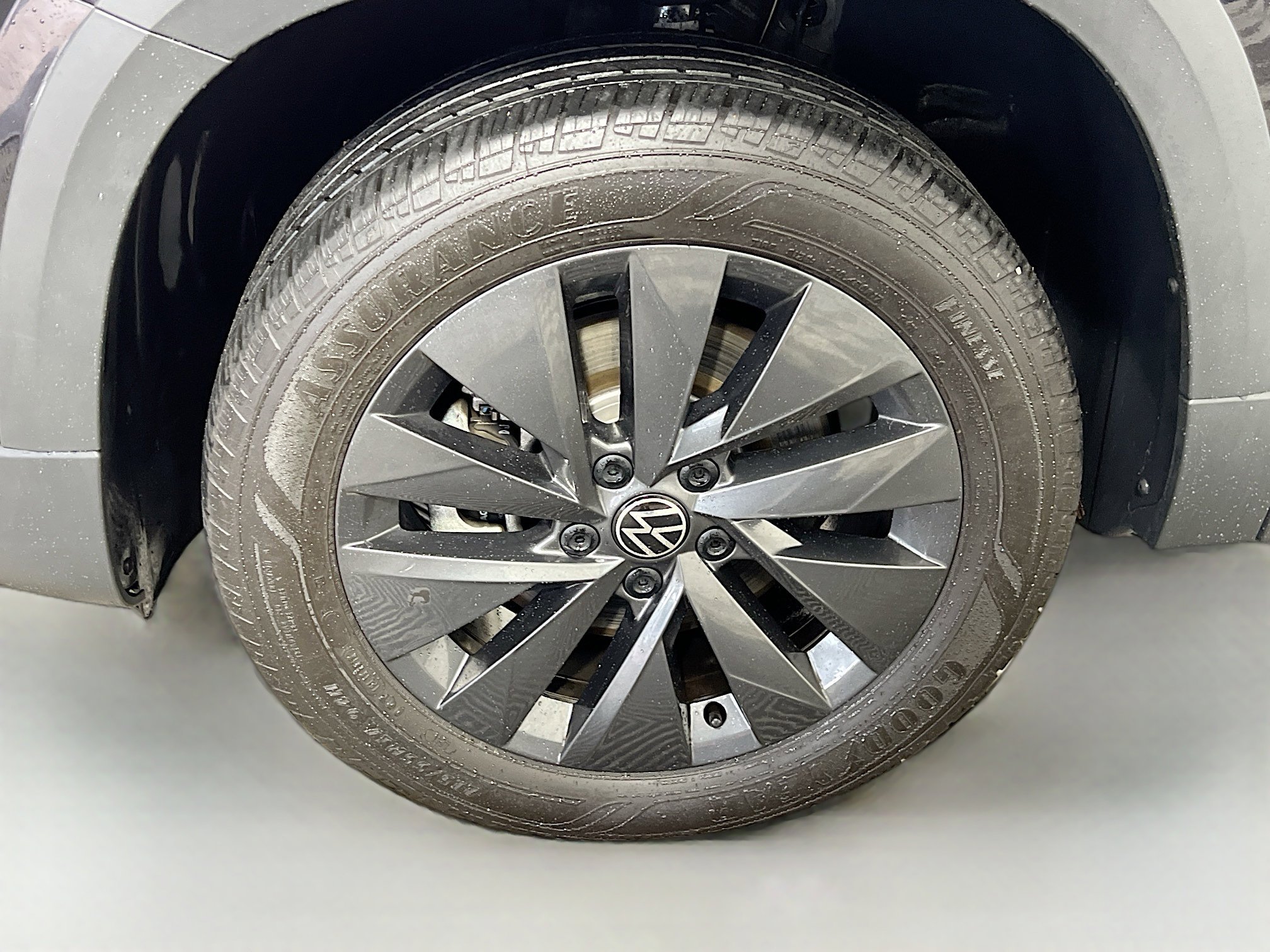 Used 2024 Volkswagen Taos S FWD image 14