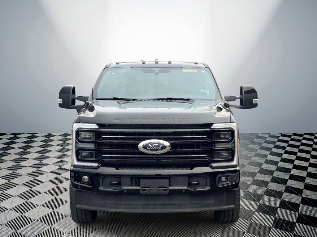 Used 2025 Ford F250 Platinum image 2